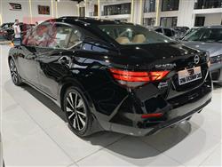 نیسان سێنترا